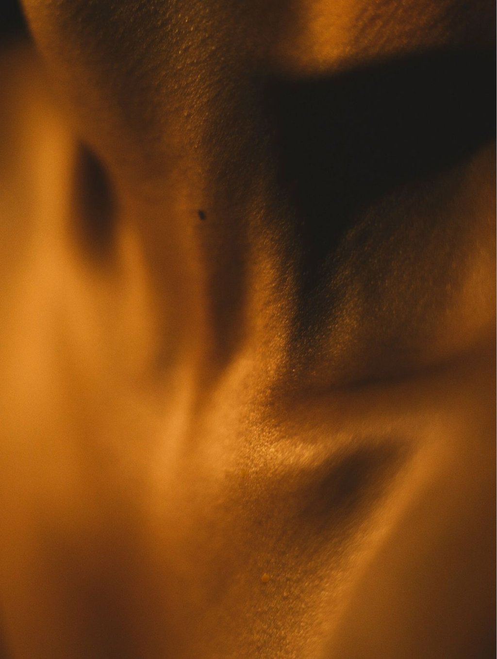 2-Step Body Ritual Set, Amber Gourmand, mood photo